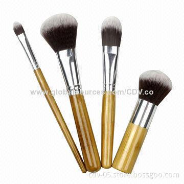 Travel makeup brushes, made of original bamboo handle, aluminum ferrule,tricolor synthetic bristles
